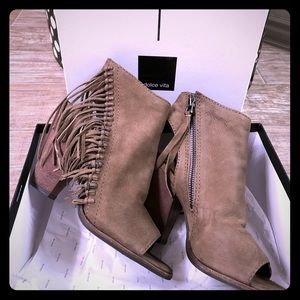 Dolce Vita Noralee - Olive Nubuck peep toe booties